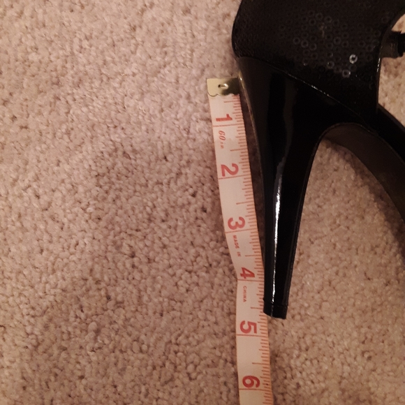 Sequin Black High Heel - Picture 6 of 7